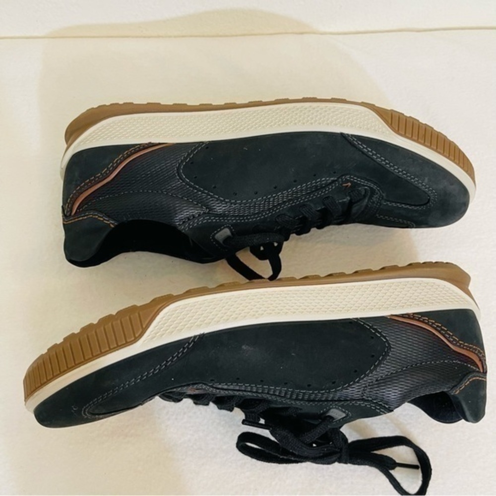 Ecco Byway Tred Urban Sneaker Size 9 - Picture 5 of 10